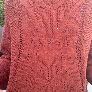 BILLABONG RED SWEATER 🎯